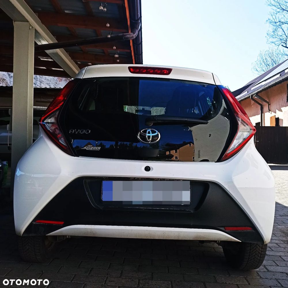 Toyota Aygo x - 6