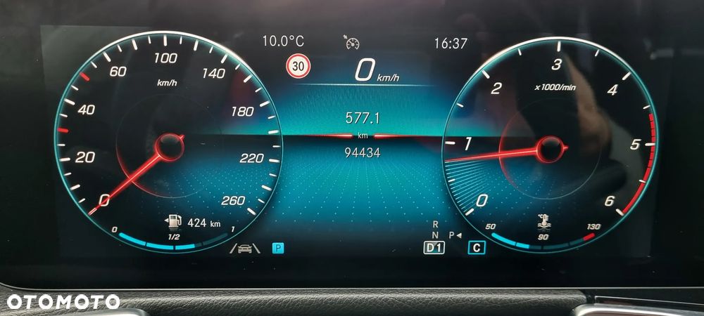 Mercedes-Benz GLB 200 d 8G-DCT Progressive - 27