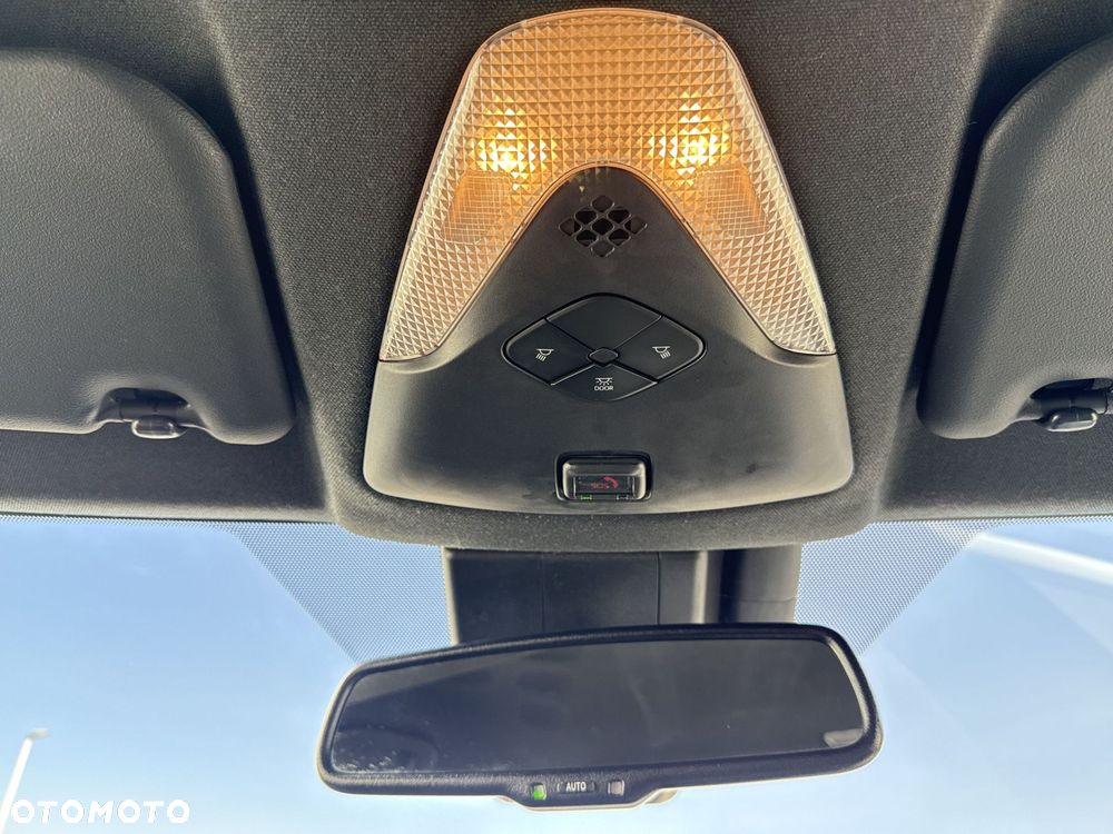 Toyota C-HR 1.8 Hybrid Executive - 24
