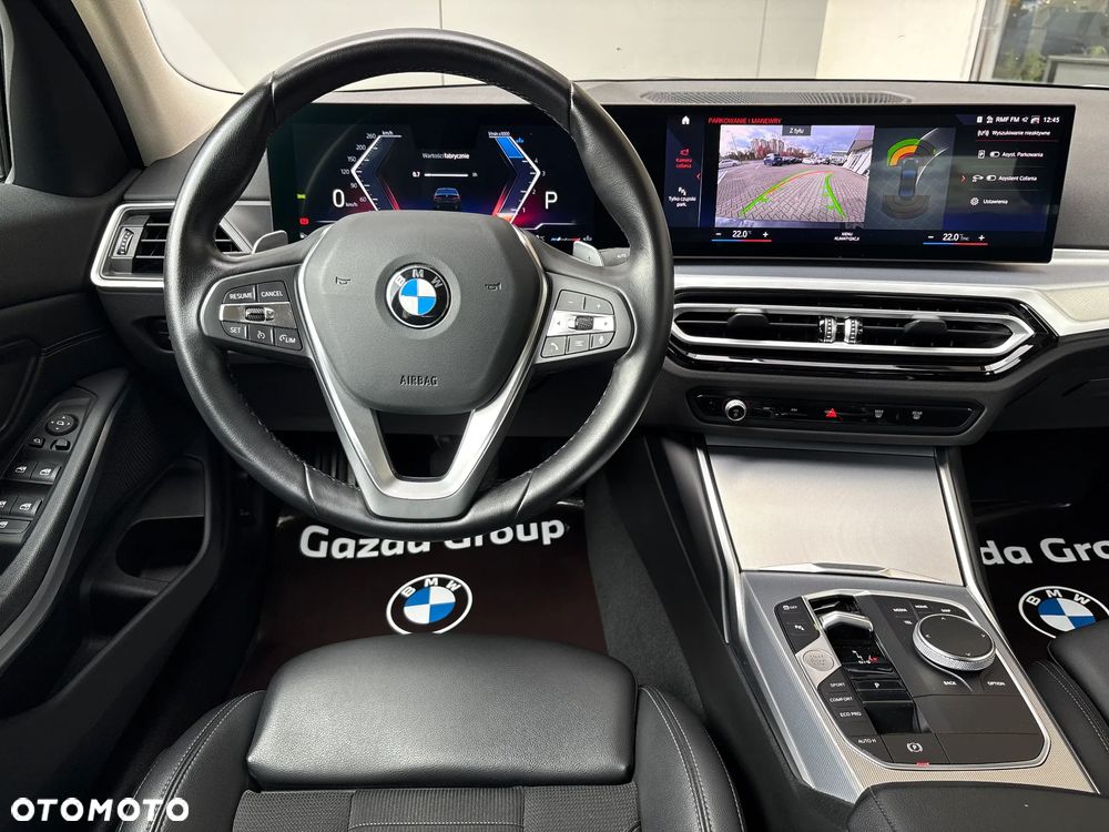 BMW Seria 3 320d xDrive Sport Line - 12