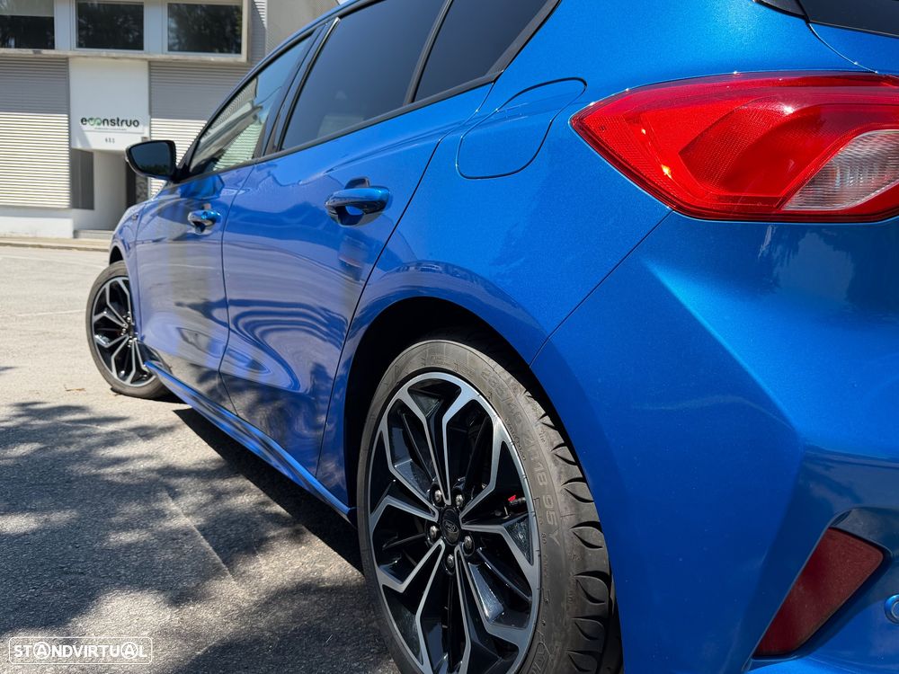 Ford Focus - 2