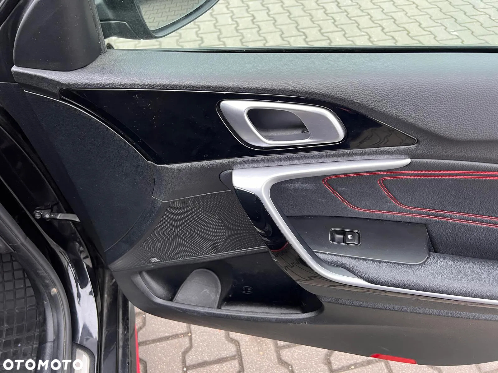 Kia ProCeed 1.6 T-GDI GT DCT - 24