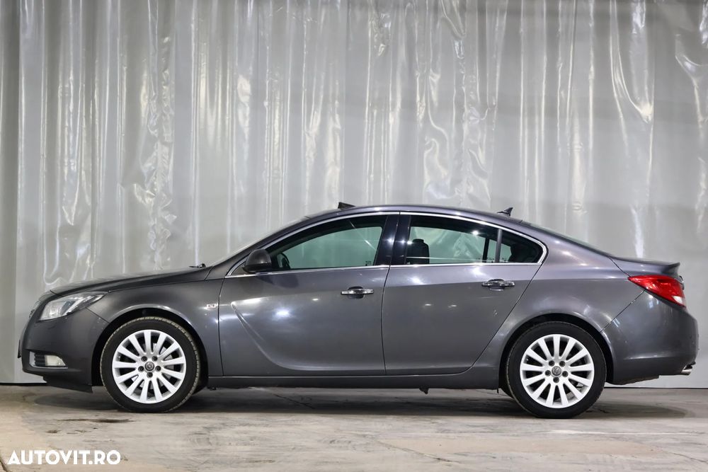 Opel Insignia 2.0 Turbo - 37