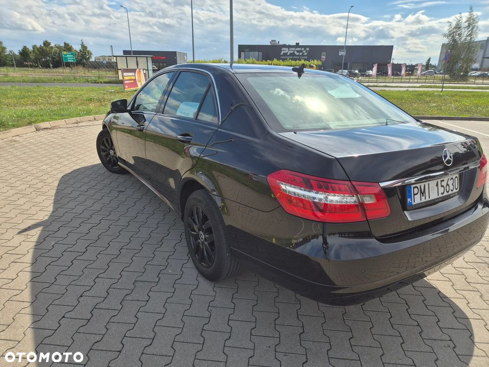 Mercedes-Benz Klasa E 220 CDI BlueEff Edition 125 - 13