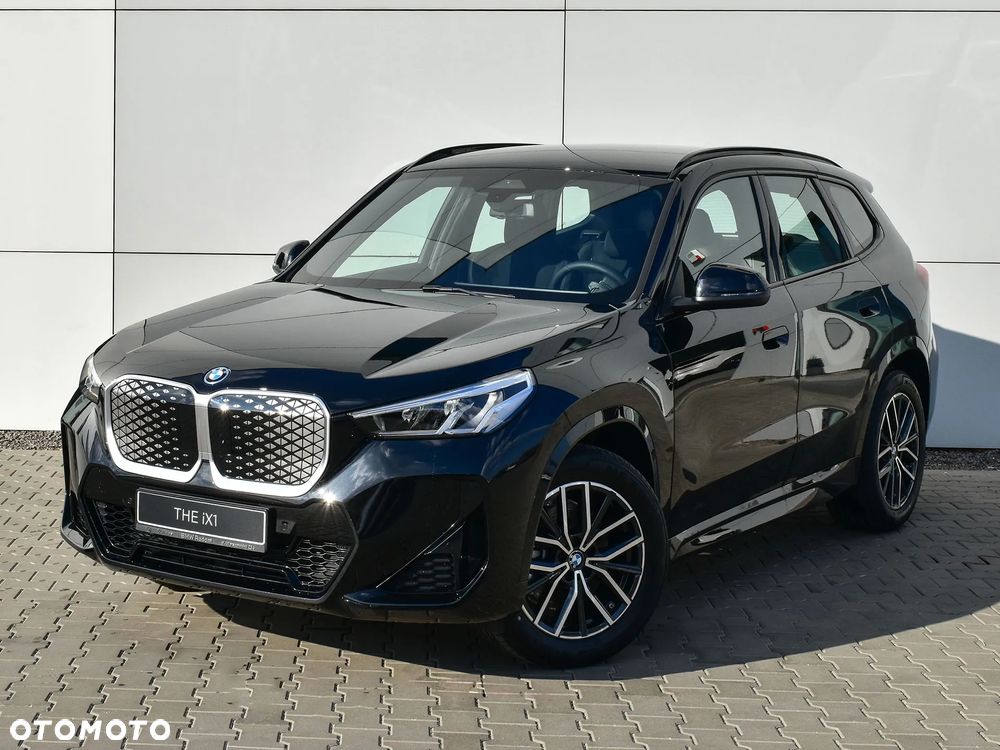 BMW iX1 xDrive30 - 4