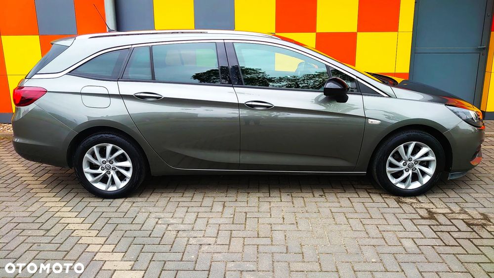 Opel Astra 1.2 T Business Elegance S&S - 6