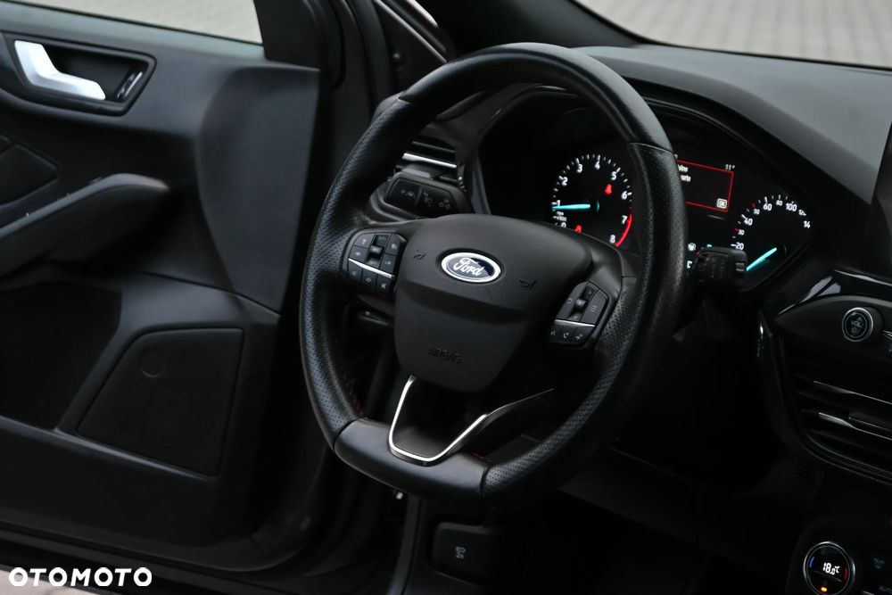 Ford Focus 1.5 EcoBoost ST-Line - 20