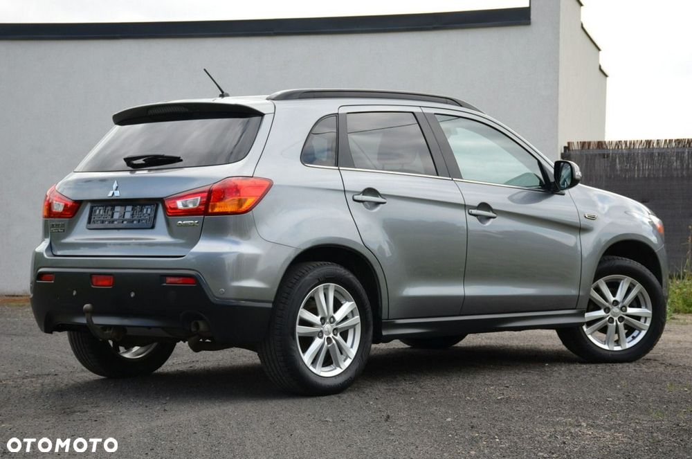 Mitsubishi ASX - 11
