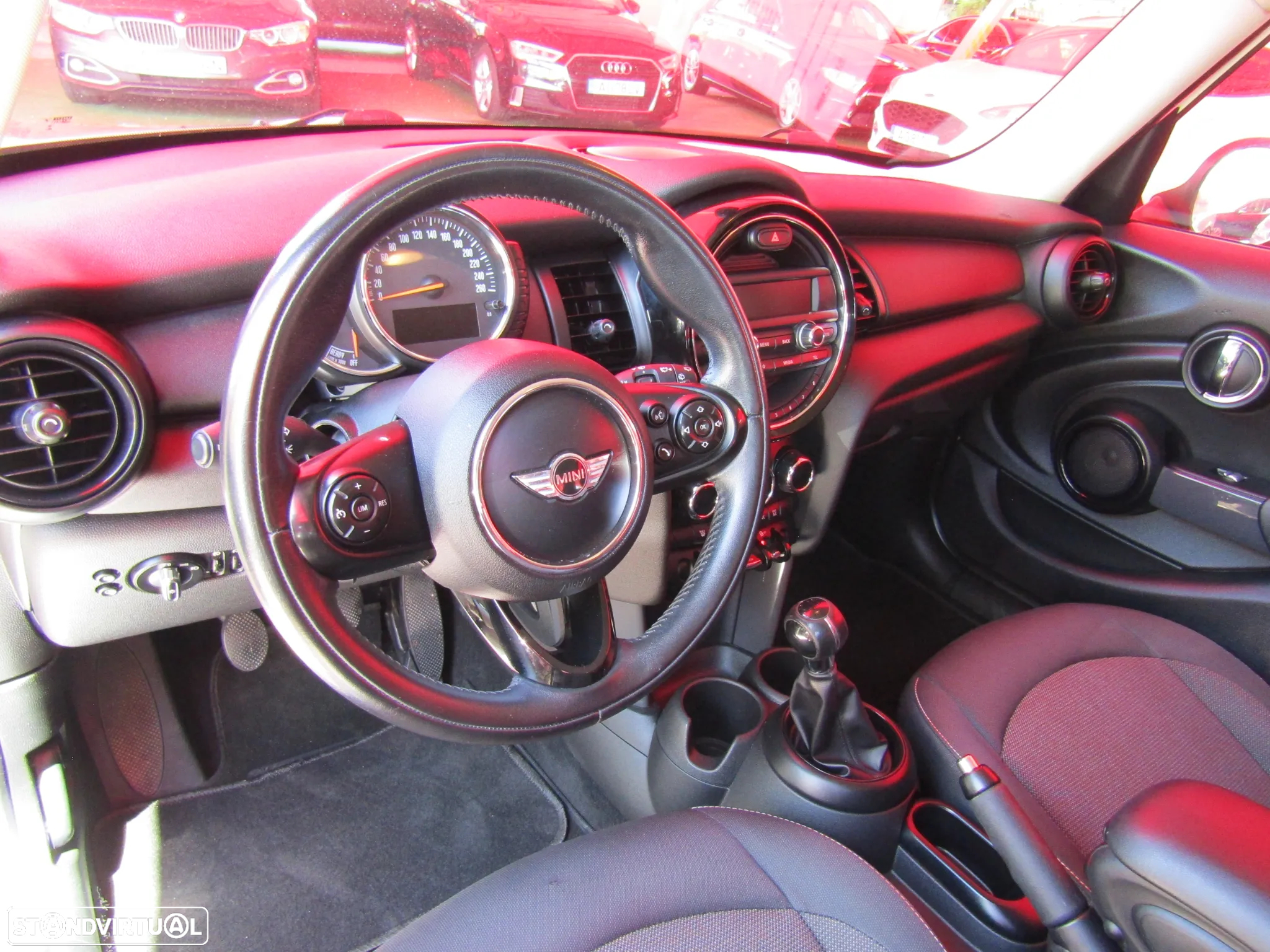 MINI 5 Portas One D - 7