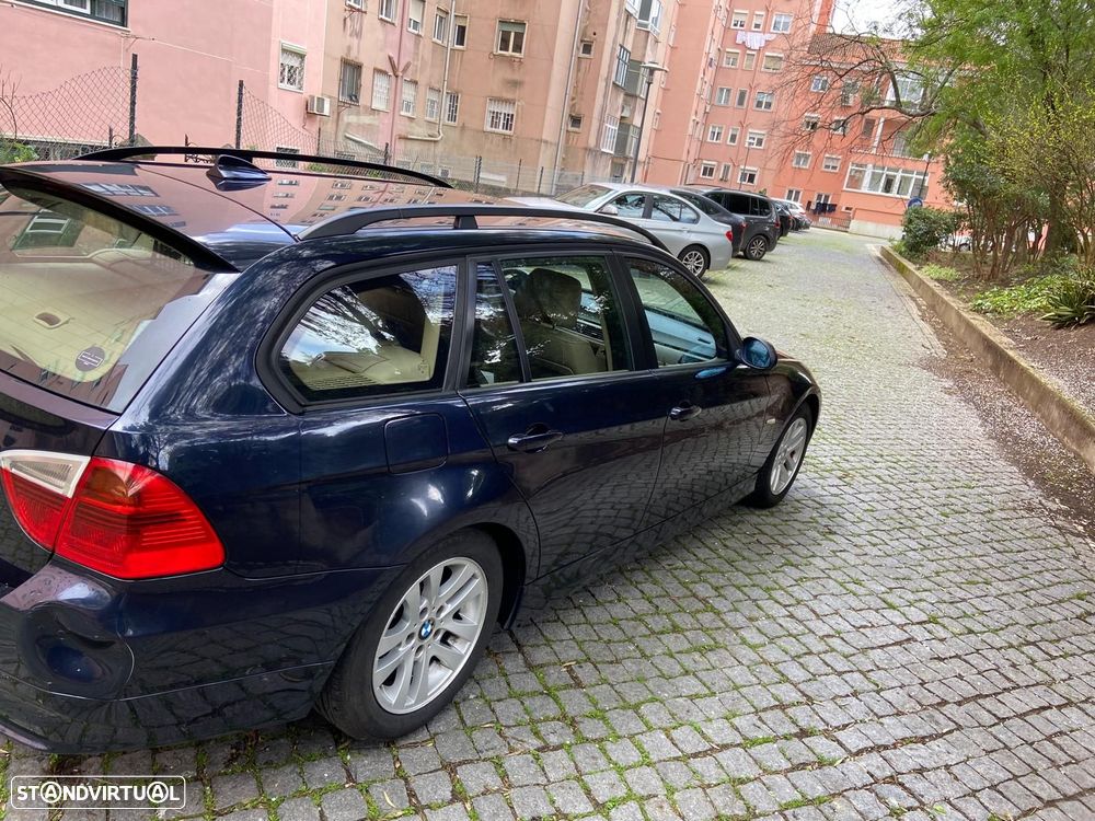 BMW 320 d - 30
