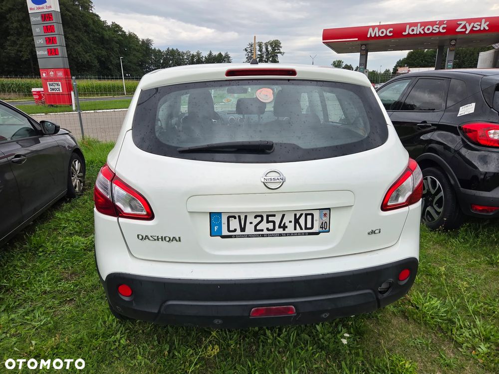 Nissan Qashqai 1.5 dCi Visia - 13