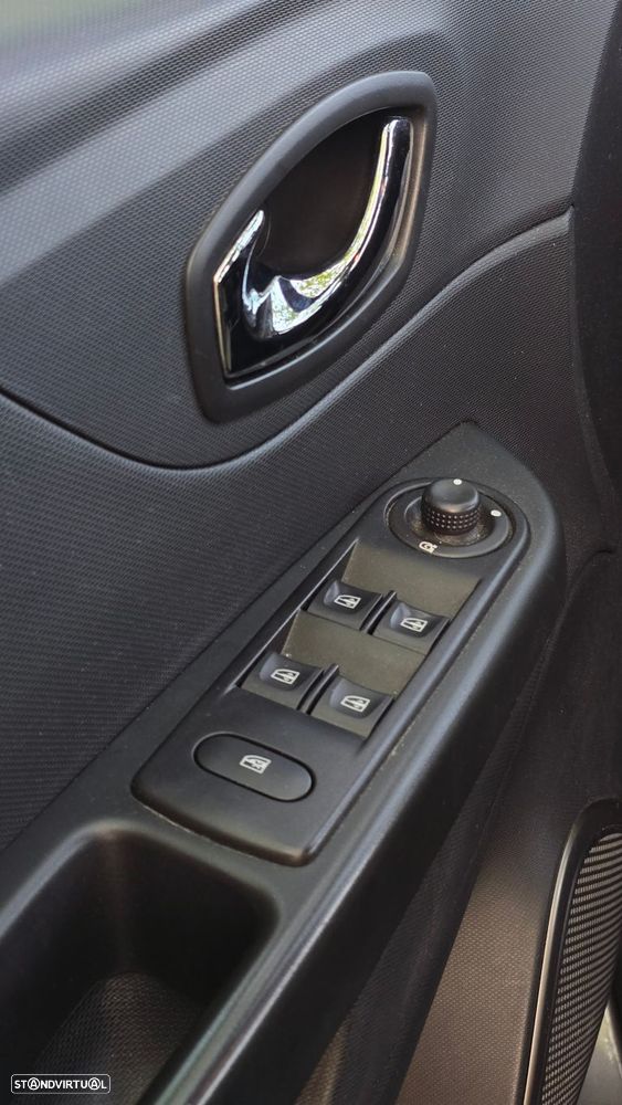 Renault Captur 1.5 dCi Exclusive - 8