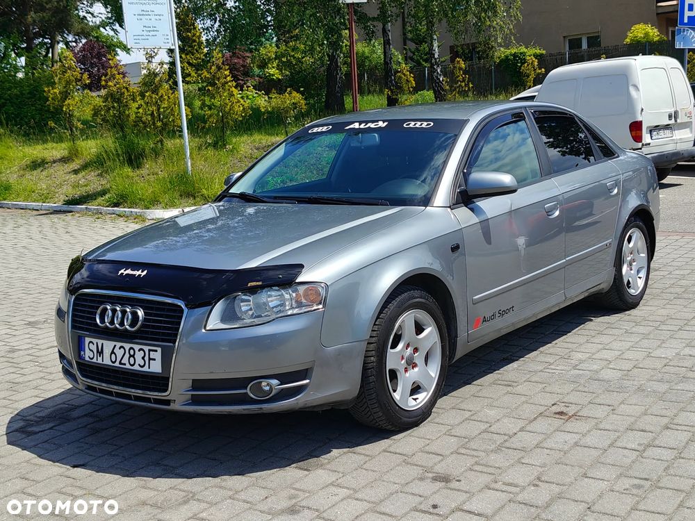 Audi A4 Limousine - 16