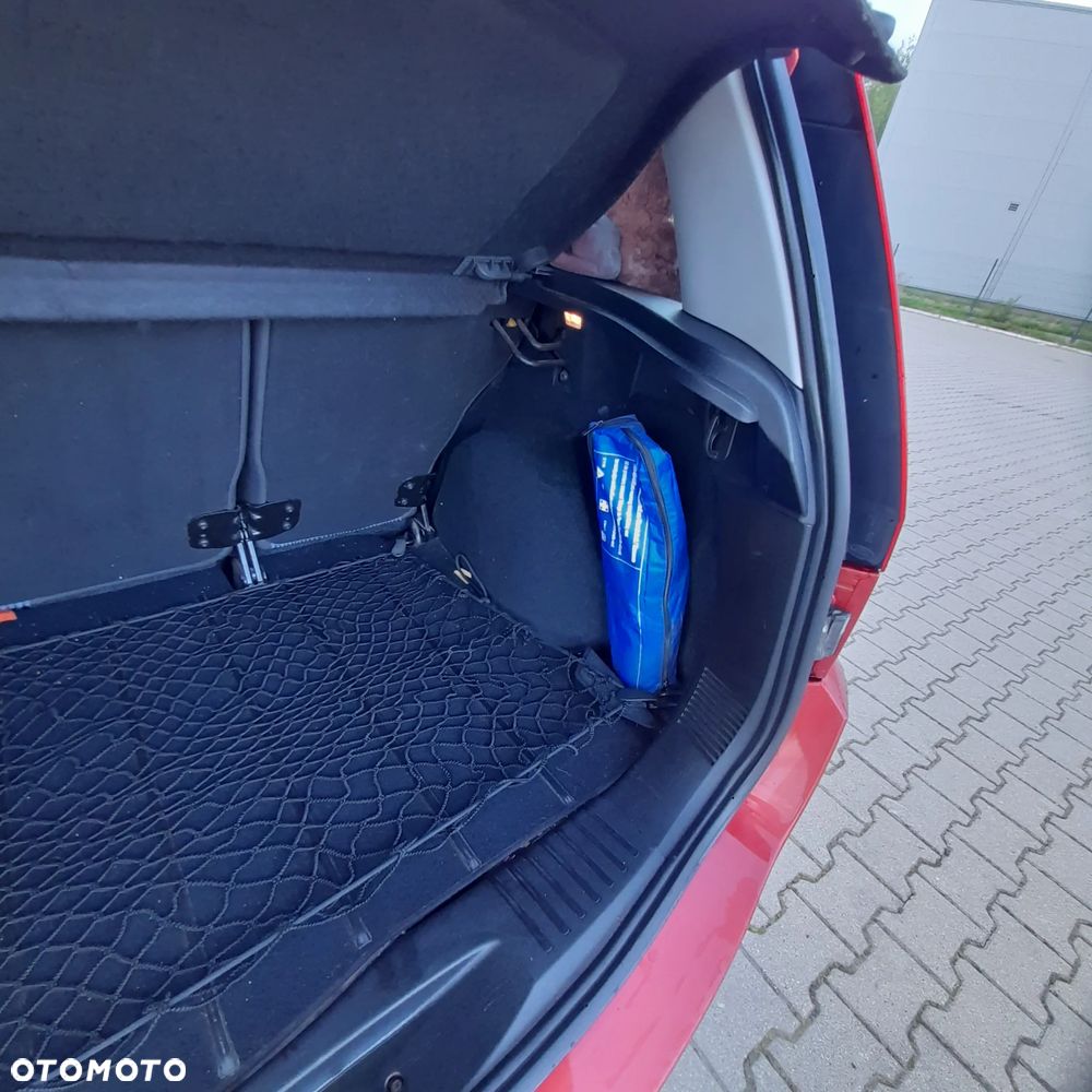 Ford Fusion 1.25 Ambiente - 9