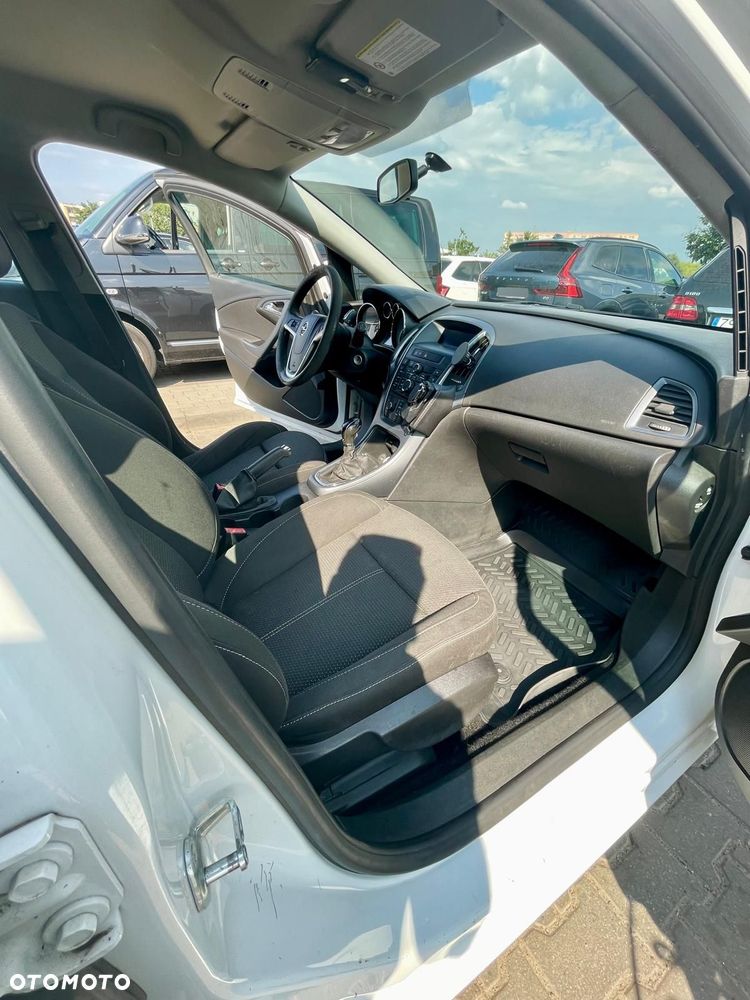 Opel Astra 1.7 CDTI ecoFLEX - 10