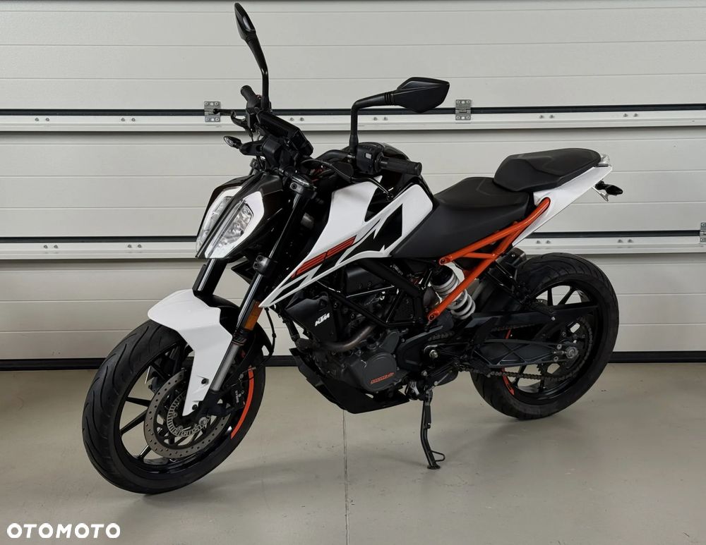 KTM Duke 125 - 1