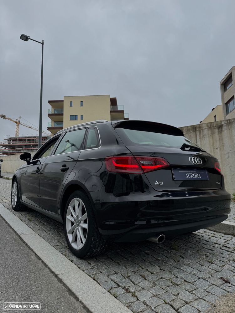 Audi A3 Sportback 1.6 TDI (clean diesel) Ambition - 2