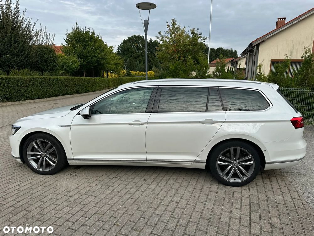 Volkswagen Passat - 28