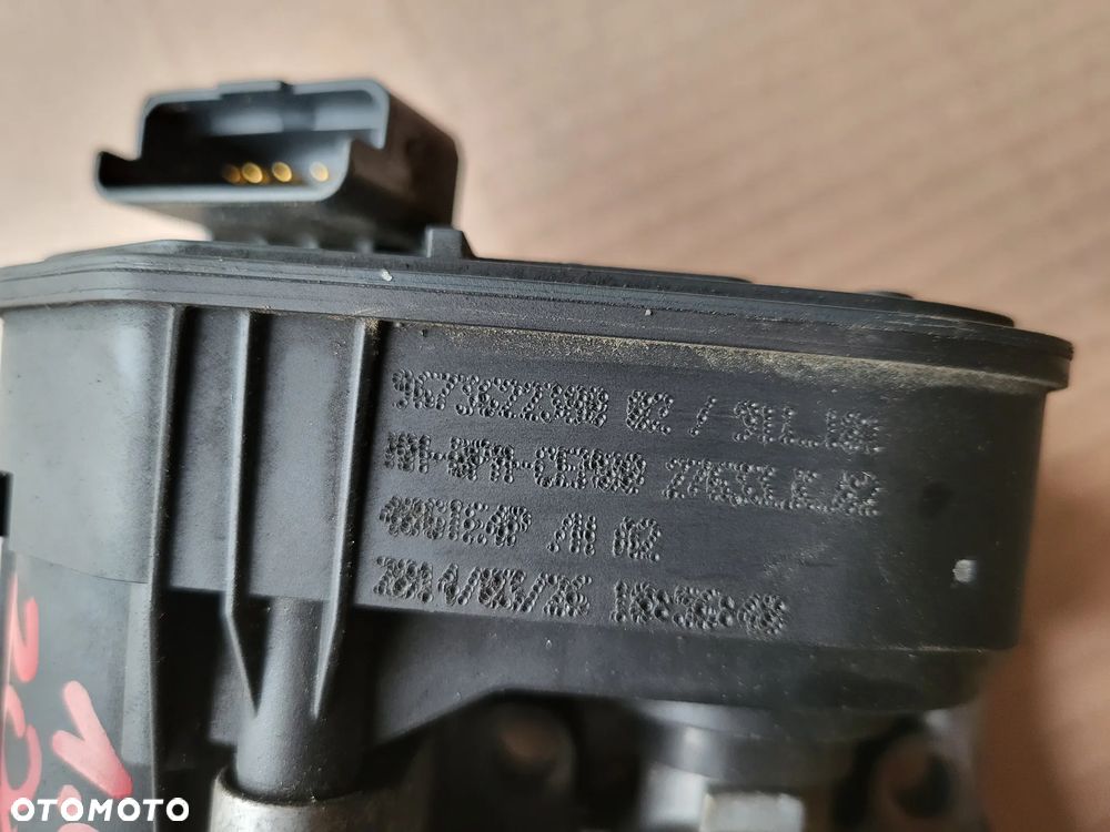 Przepustnica 1.0 VTI Peugeot 208 - 4