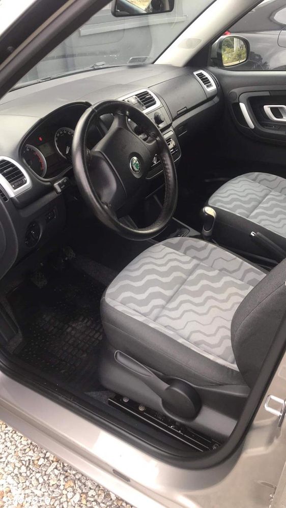 Skoda Fabia 1.4 16V Ambiente - 6