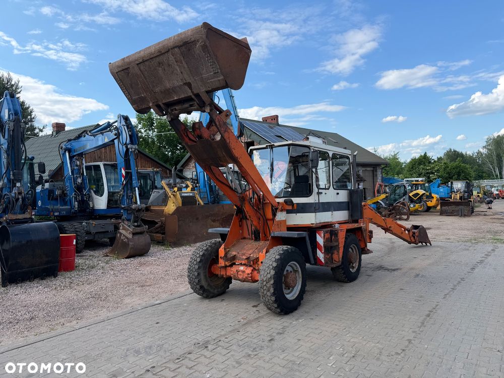 Schaeff 900 902 - 8