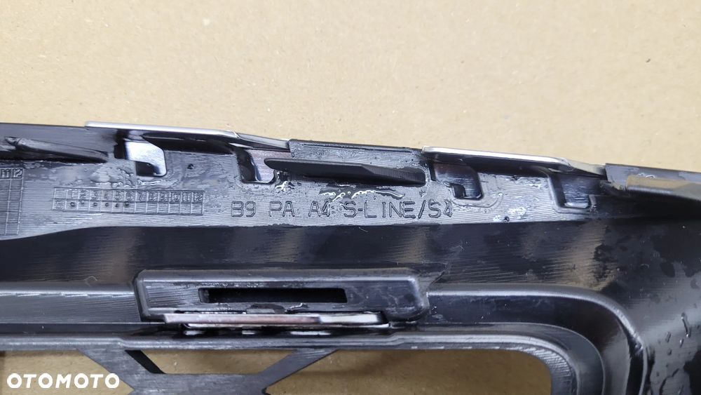 AUDI A4 B9 LIFT S-LINE KRATKA ZDERZAKA LEWA PRAWA 8W0807681AM 8W0807682AM - 4
