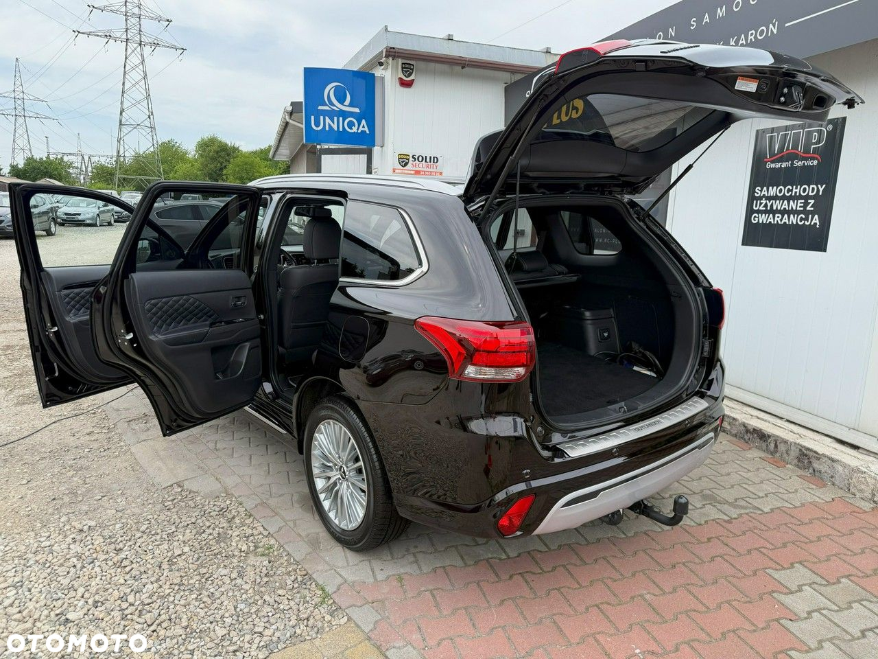 Mitsubishi Outlander PHEV Intense + - 11