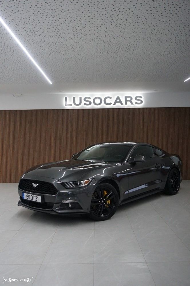 Ford Mustang 2.3i EcoBoost - 25