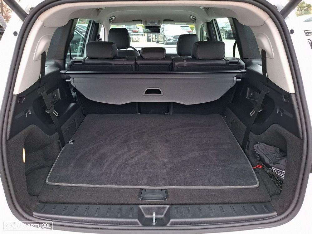 Mercedes-Benz GLB 180 d Progressive — fotografia 28