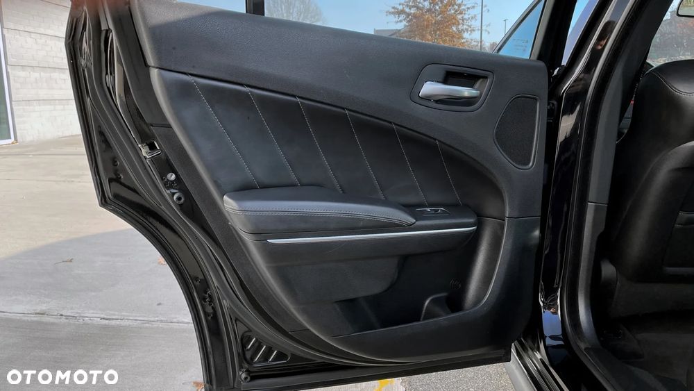 Dodge Charger Automatik R/T Scat Pack - 18