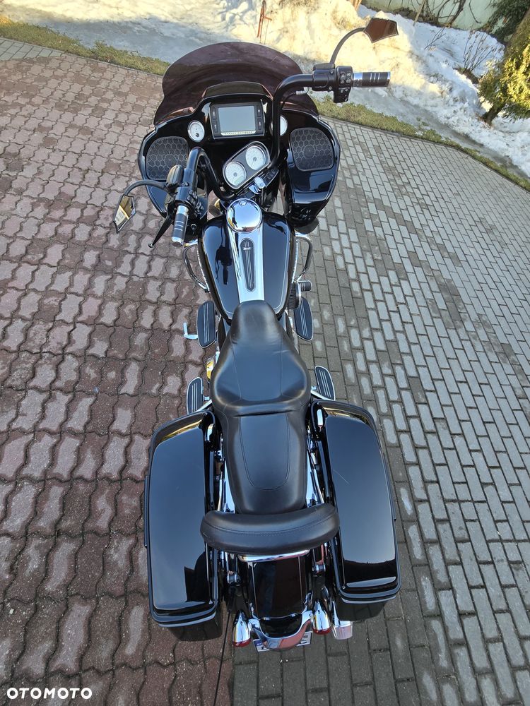 Harley-Davidson Touring Road Glide - 4