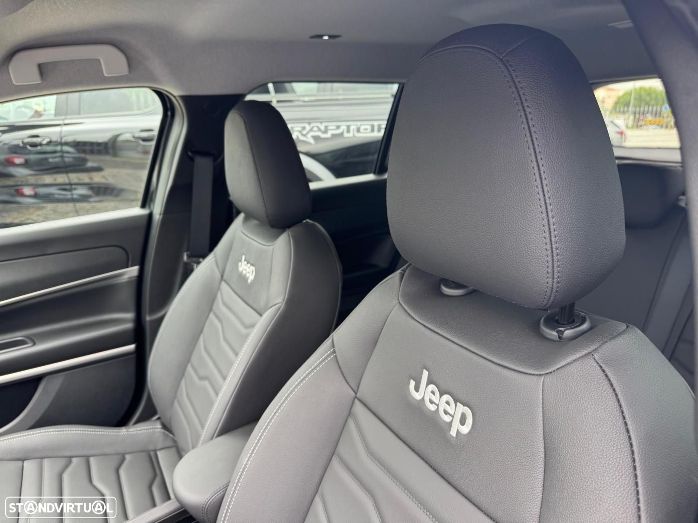 Jeep Avenger 1.2 GSE T3 Summit - 6