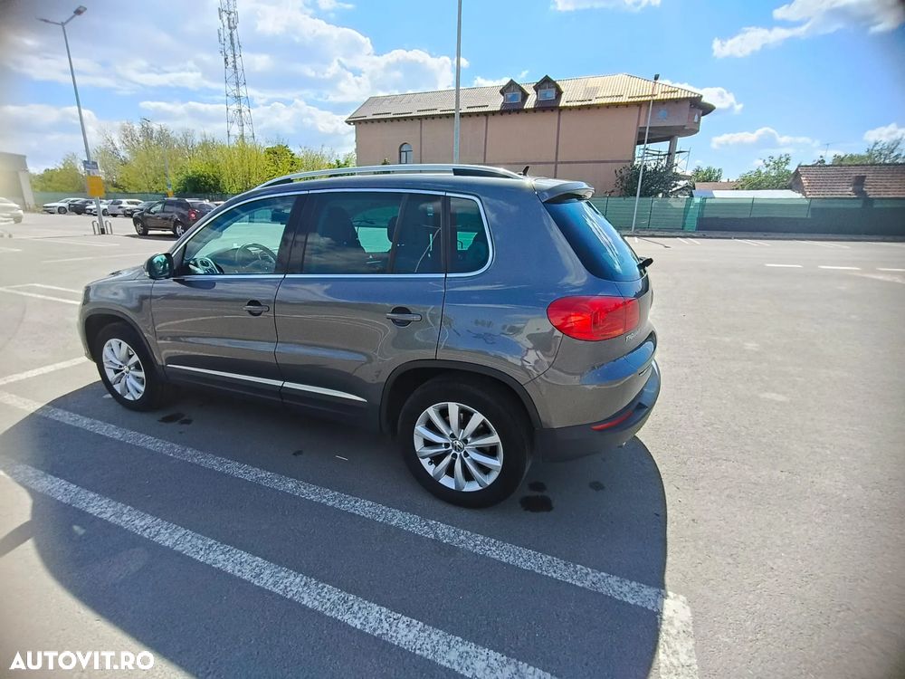 Volkswagen Tiguan - 4