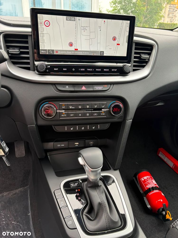 Kia XCeed - 8