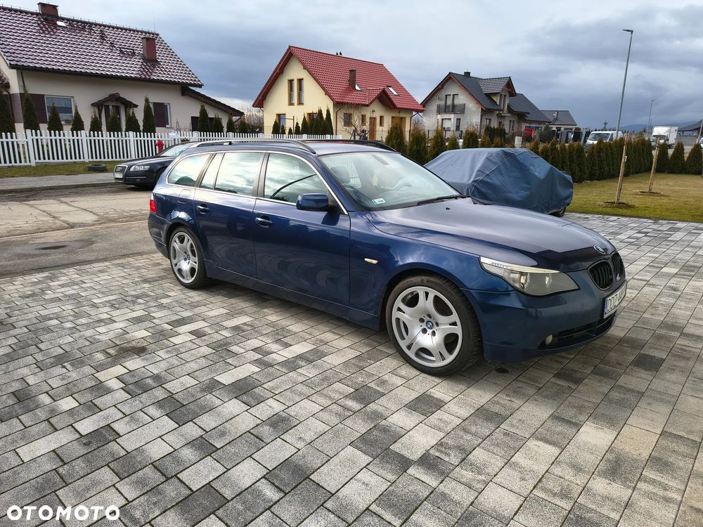 BMW Seria 5 525d - 4