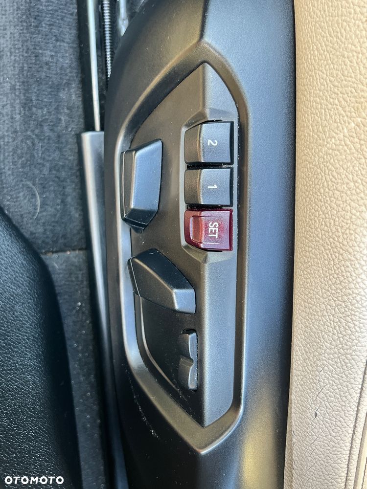 BMW X4 xDrive20d - 34