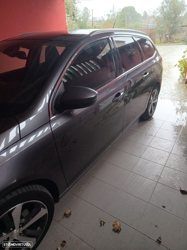 Peugeot 308 SW 1.5 BlueHDi Allure - 4