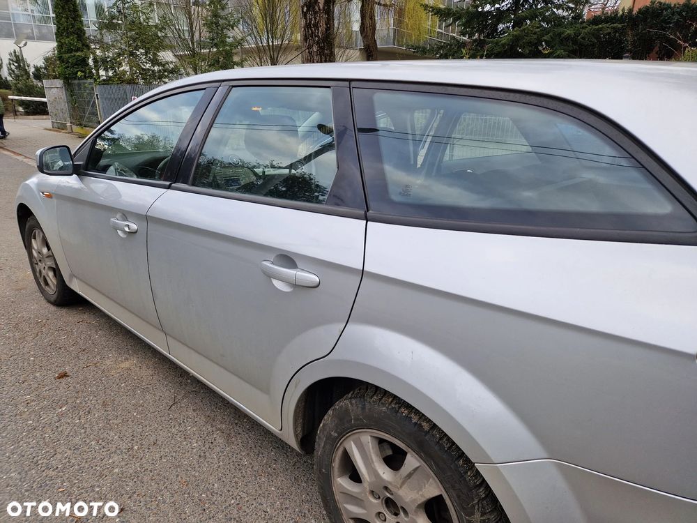 Ford Mondeo 2.0 TDCi Trend - 9