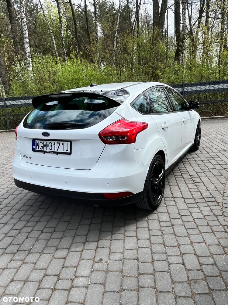 Ford Focus - 21