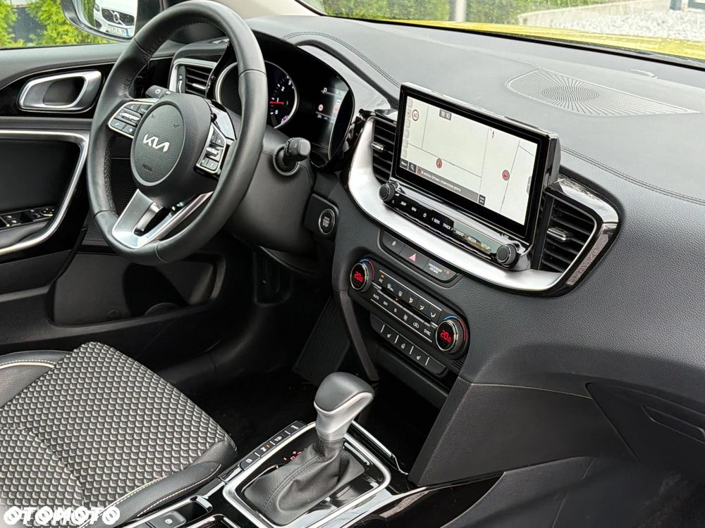 Kia XCeed 1.5 T-GDI OPF DCT7 VISION - 11