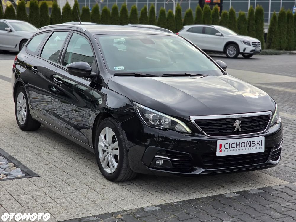 Peugeot 308 - 4