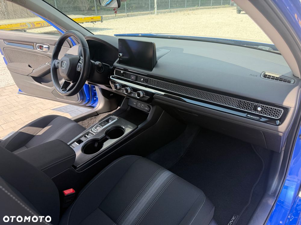 Honda Civic 2.0 i-MMD Sport CVT - 23