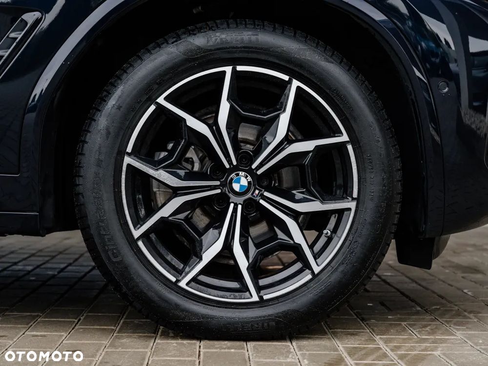 BMW X3 20 xDrive - 4