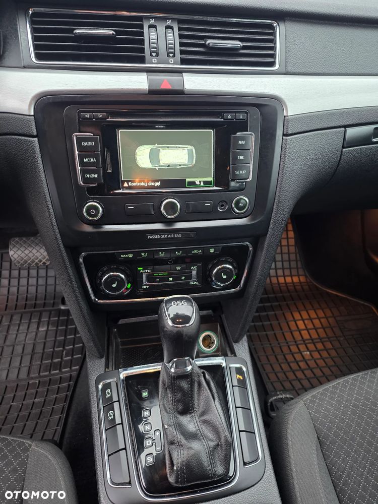 Skoda Superb 2.0 TDI Ambition Outdoor DSG - 29