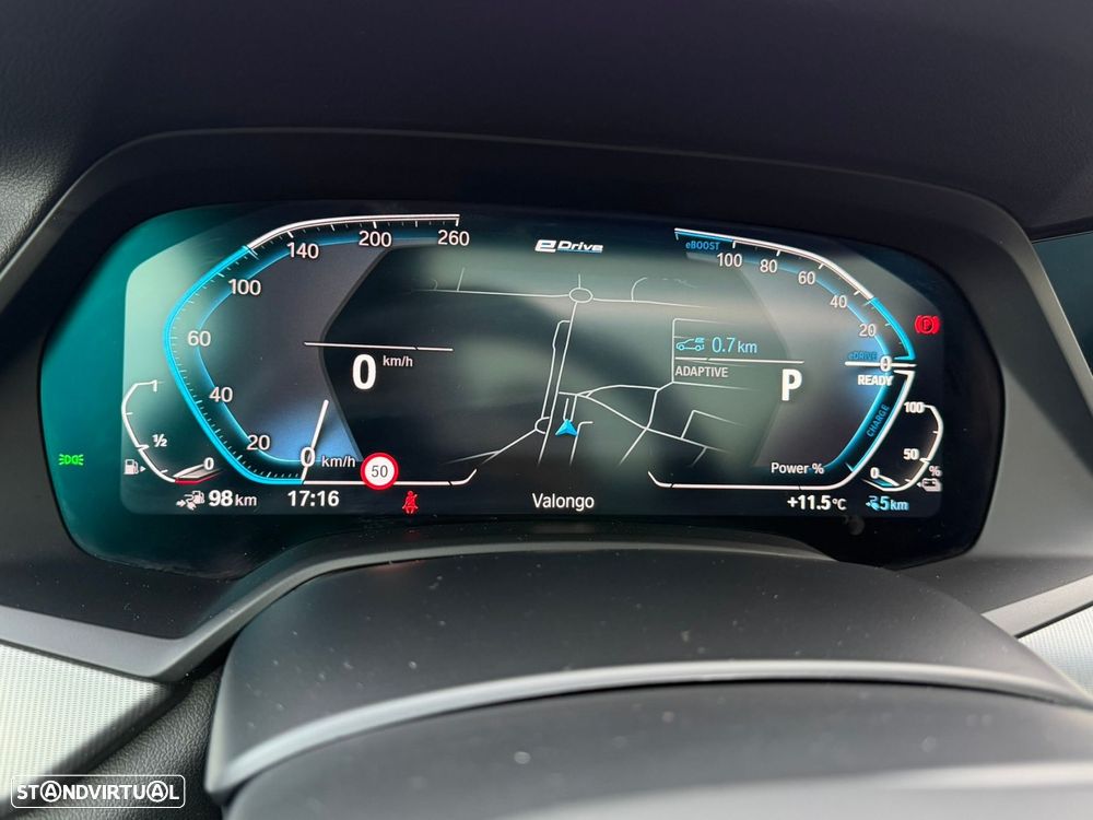 BMW X5 45 e xDrive Pack M - 37