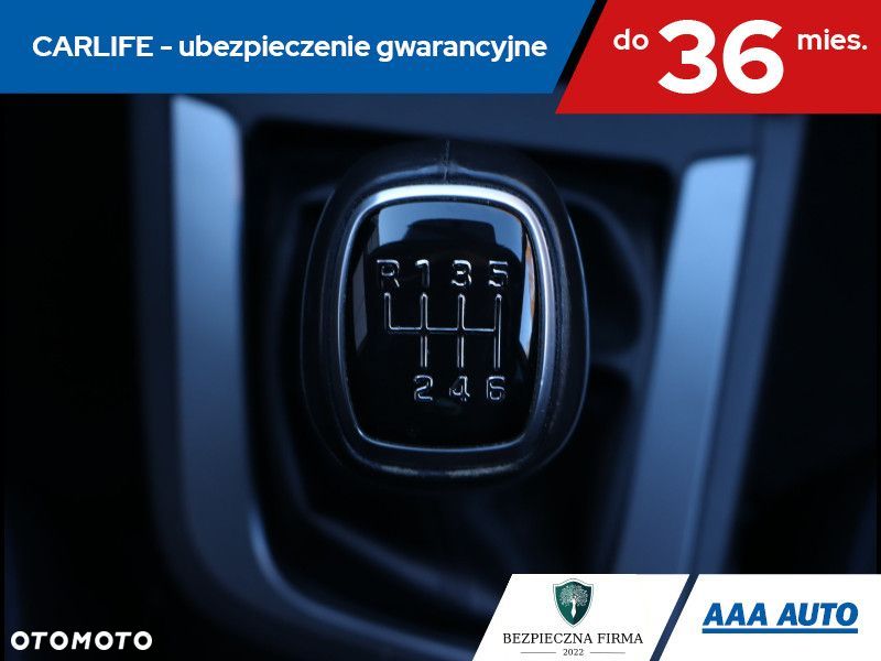 Hyundai Elantra - 18