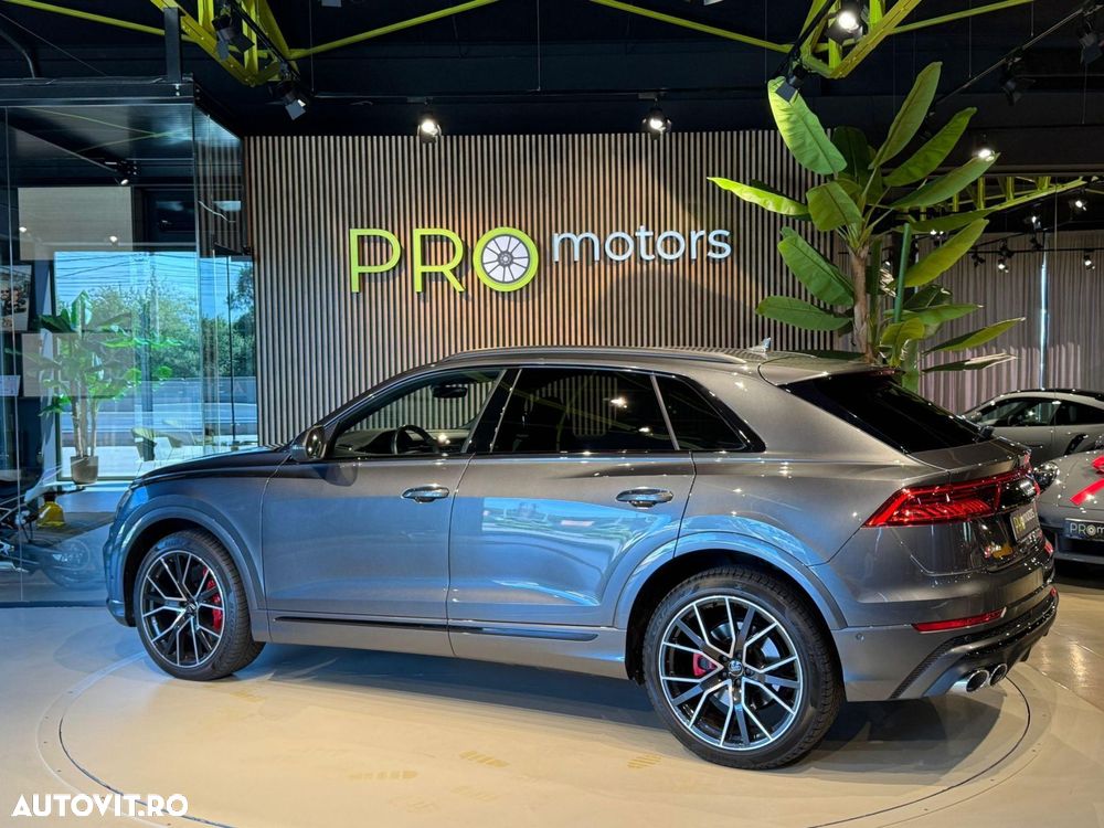 Audi SQ8 - 17