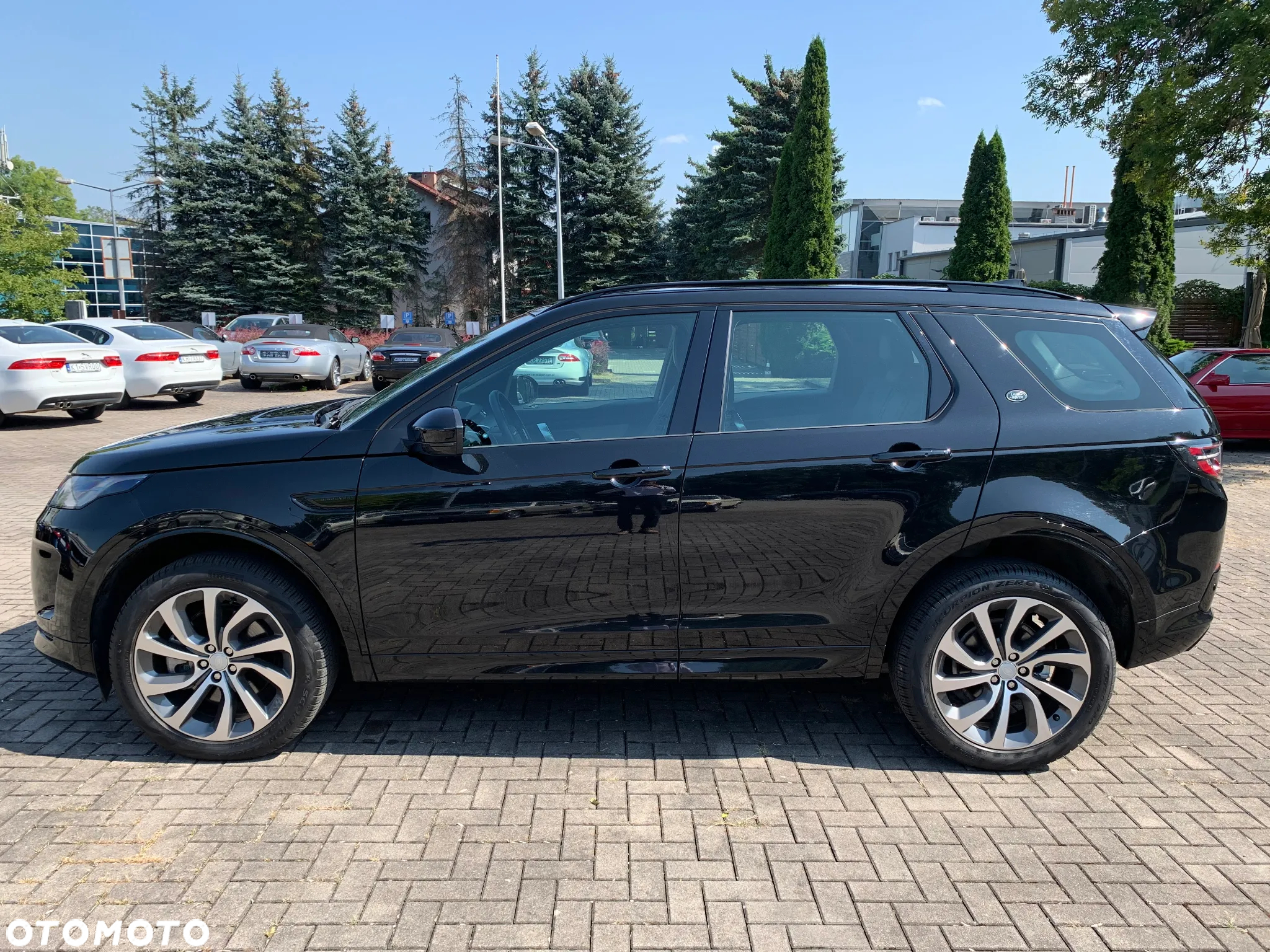 Land Rover Discovery Sport - 2