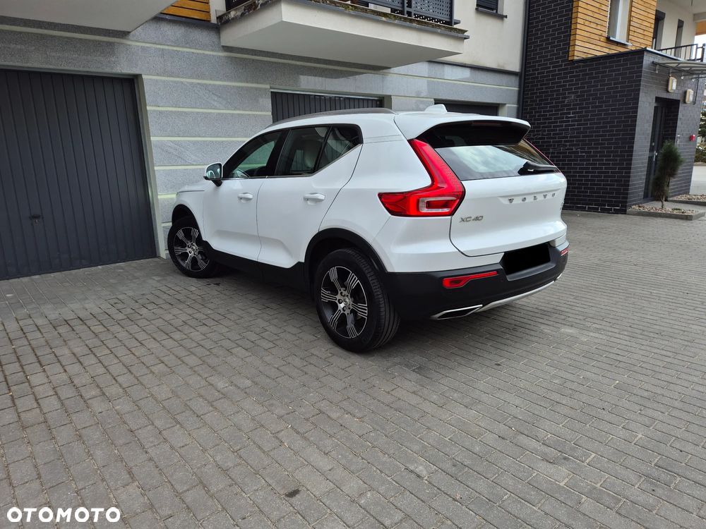 Volvo XC 40 D3 SCR Inscription - 4