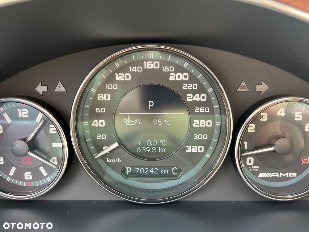 Mercedes-Benz CLS 63 AMG 7G-TRONIC - 24